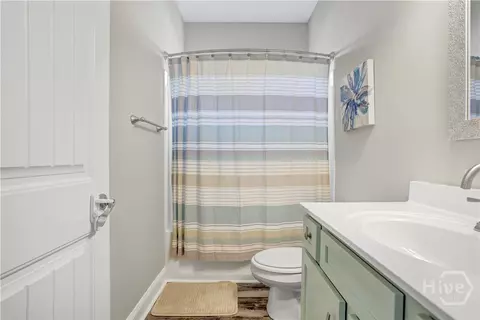Bath - 7 Gresham Ln, Savannah, GA 31419 photo 5 of 7