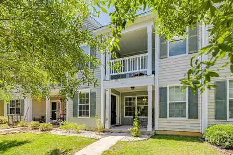 321 Hitching Post Ln, Pooler, GA 31322