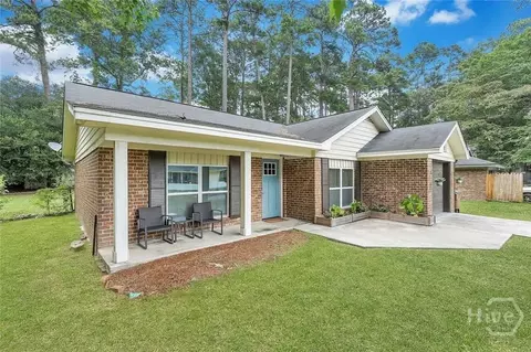Exterior - 302 Manden Rd, Pooler, GA 31322 photo 2 of 4