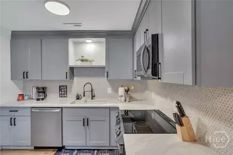 Kitchen - 302 Manden Rd, Pooler, GA 31322 photo 4 of 4