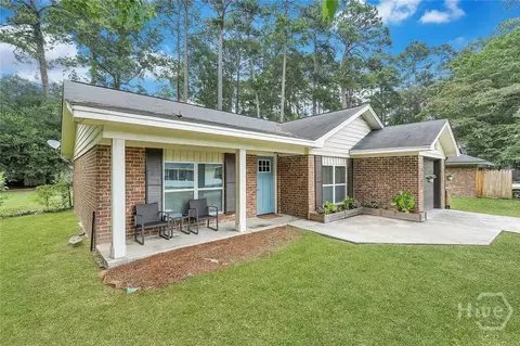 Exterior - 302 Manden Rd, Pooler, GA 31322 photo 2 of 4