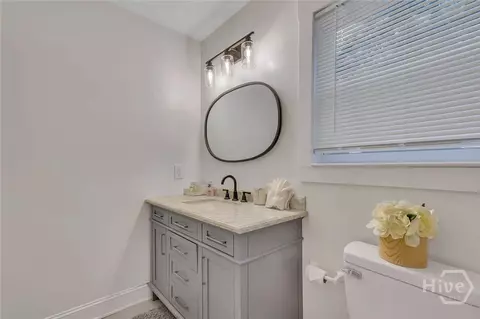 Bath - 302 Manden Rd, Pooler, GA 31322 photo 2 of 3