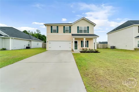 139 W W Winn Ave, Hinesville, GA 31313