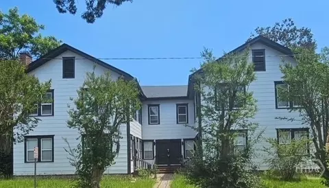 718 E 724 E 35th St, Savannah, GA 31401