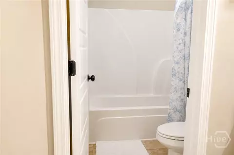 Bath - 117 Summer Station Dr, Guyton, GA 31312 photo 2 of 4