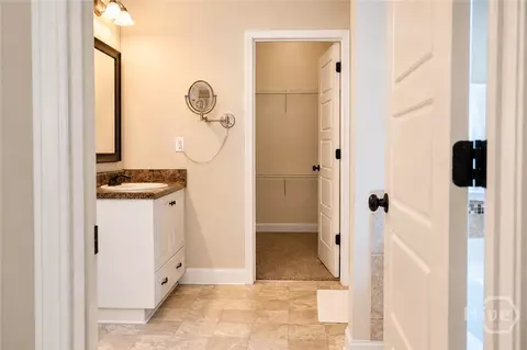 Entry Way - 117 Summer Station Dr, Guyton, GA 31312 photo 4 of 5