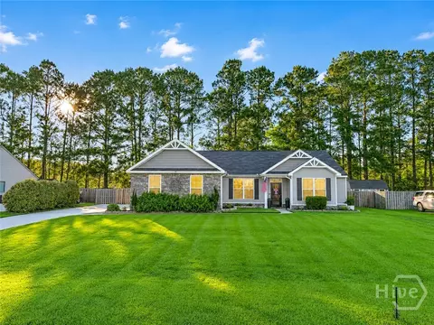 117 Summer Station Dr, Guyton, GA 31312