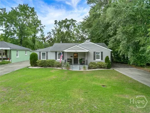416 E 65th St, Savannah, GA 31405