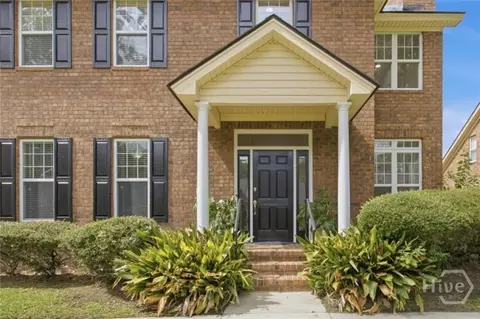 6 Roundtree Cir, Savannah, GA 31405