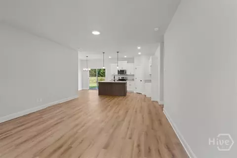 110 Susan Dr, Rincon, GA 31326 photo 4
