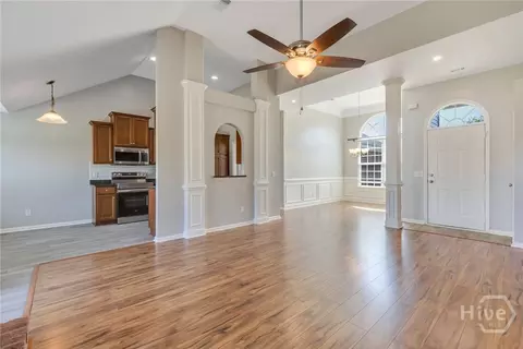 Living - 66 Tranquil Pl, Pooler, GA 31322 photo 2 of 4