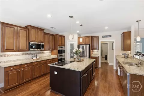 Kitchen - 124 Ruby Trl, Guyton, GA 31312 photo 2 of 4