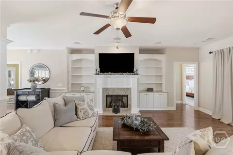 Living - 124 Ruby Trl, Guyton, GA 31312 photo 2 of 3