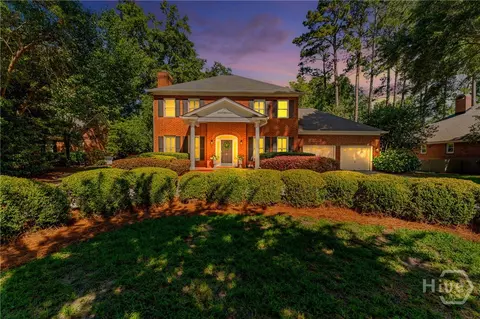 6 Cedar Point Dr, Savannah, GA 31405