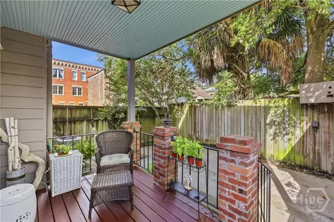Exterior - 111 E Broad St, Savannah, GA 31401 photo 3 of 11