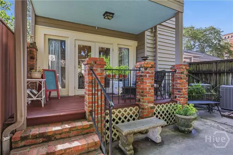 Exterior - 111 E Broad St, Savannah, GA 31401 photo 11 of 11