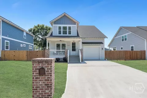 2005 E 38th St, Savannah, GA 31404