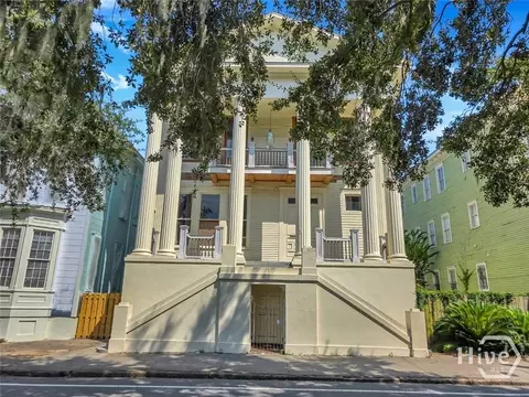808 Drayton St, Savannah, GA 31401