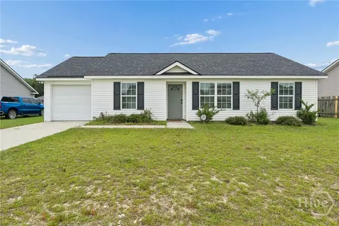 151 Mustang Dr, Guyton, GA 31312