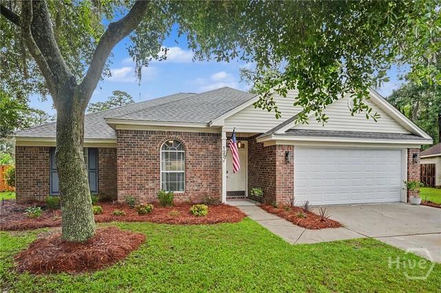 127 Chapel Dr, Savannah, GA 31406