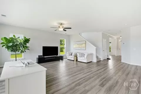 Living - 107 Como Dr, Pooler, GA 31322 photo 1 of 4