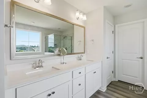 Bath - 107 Como Dr, Pooler, GA 31322 photo 4 of 4