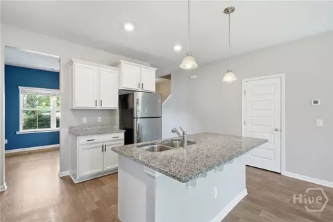 Kitchen - 175 Vale Loop, Savannah, GA 31405 photo 1 of 3
