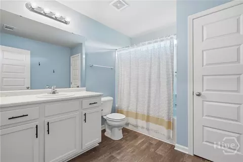 Entry Way - 175 Vale Loop, Savannah, GA 31405 photo 3 of 3