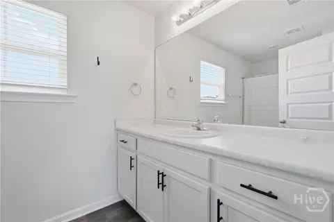 Bath - 175 Vale Loop, Savannah, GA 31405 photo 1 of 1