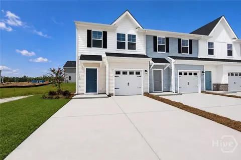 Exterior - 122 Brunson Cir, Guyton, GA 31312 photo 2 of 7
