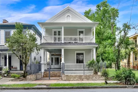 513 W 37th St, Savannah, GA 31415