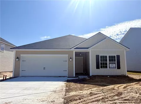 317 Juniper Dr, Hinesville, GA 31313