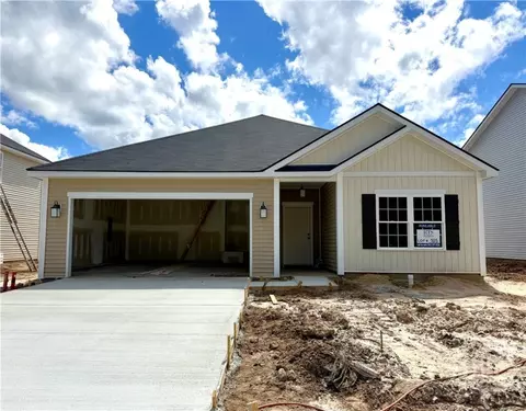317 Juniper Dr, Hinesville, GA 31313