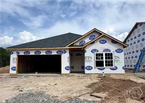 317 Juniper Dr, Hinesville, GA 31313