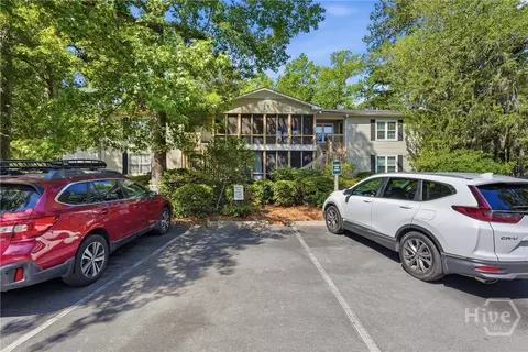 401 N Cromwell Rd #D2, Savannah, GA 31410