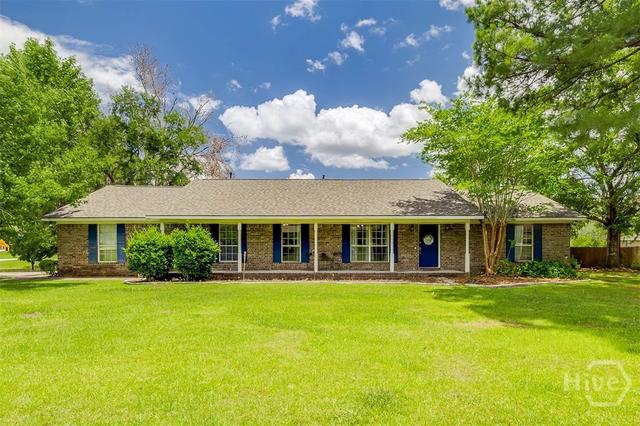 500 Flowers Dr, Hinesville, GA 31313