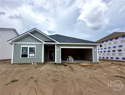 83 Pitchline Dr, Hinesville, GA 31313