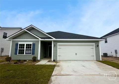 83 Pitchline Dr, Hinesville, GA 31313