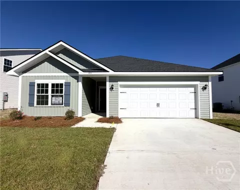 83 Pitchline Dr, Hinesville, GA 31313