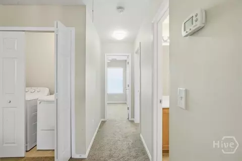 Entry Way - 44 Ashleigh Ln, Savannah, GA 31407 photo 2 of 2