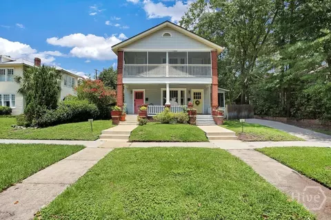 44 E 55th St, Savannah, GA 31405