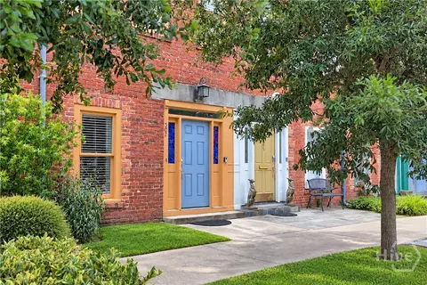 507 Tattnall St, Savannah, GA 31401