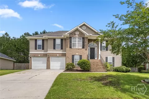 197 Parker Ln, Richmond Hill, GA 31324