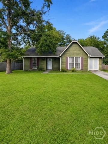 126 S Robinhood Dr, Savannah, GA 31406