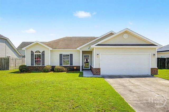 85 Willow Oaks Dr, Richmond Hill, GA 31324