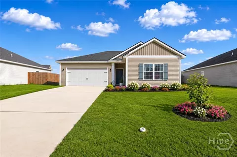 258 Herty Ln, Hinesville, GA 31313