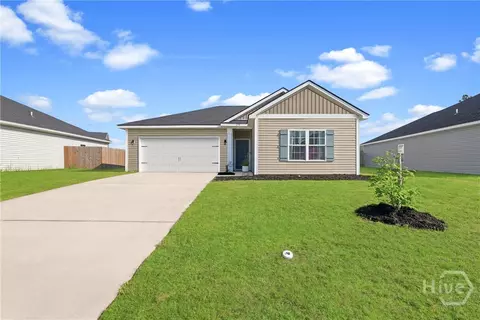 258 Herty Ln, Hinesville, GA 31313