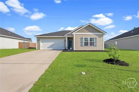 258 Herty Ln, Hinesville, GA 31313