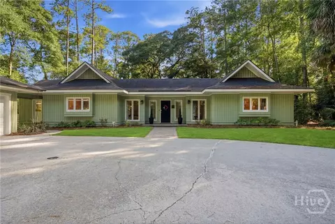 3 Senauki Ln, Savannah, GA 31411