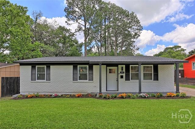 1217 E 34th St, Savannah, GA 31404